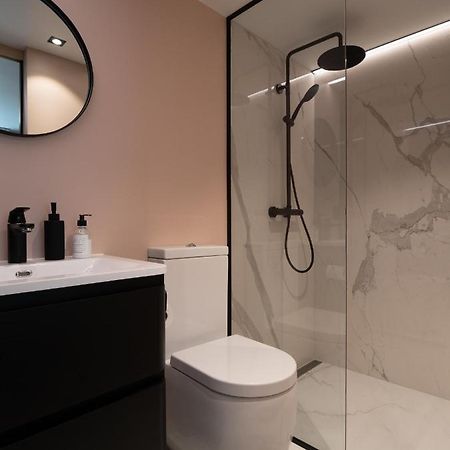 Tastefull And Modern Apartment With Parking Tromso Ngoại thất bức ảnh